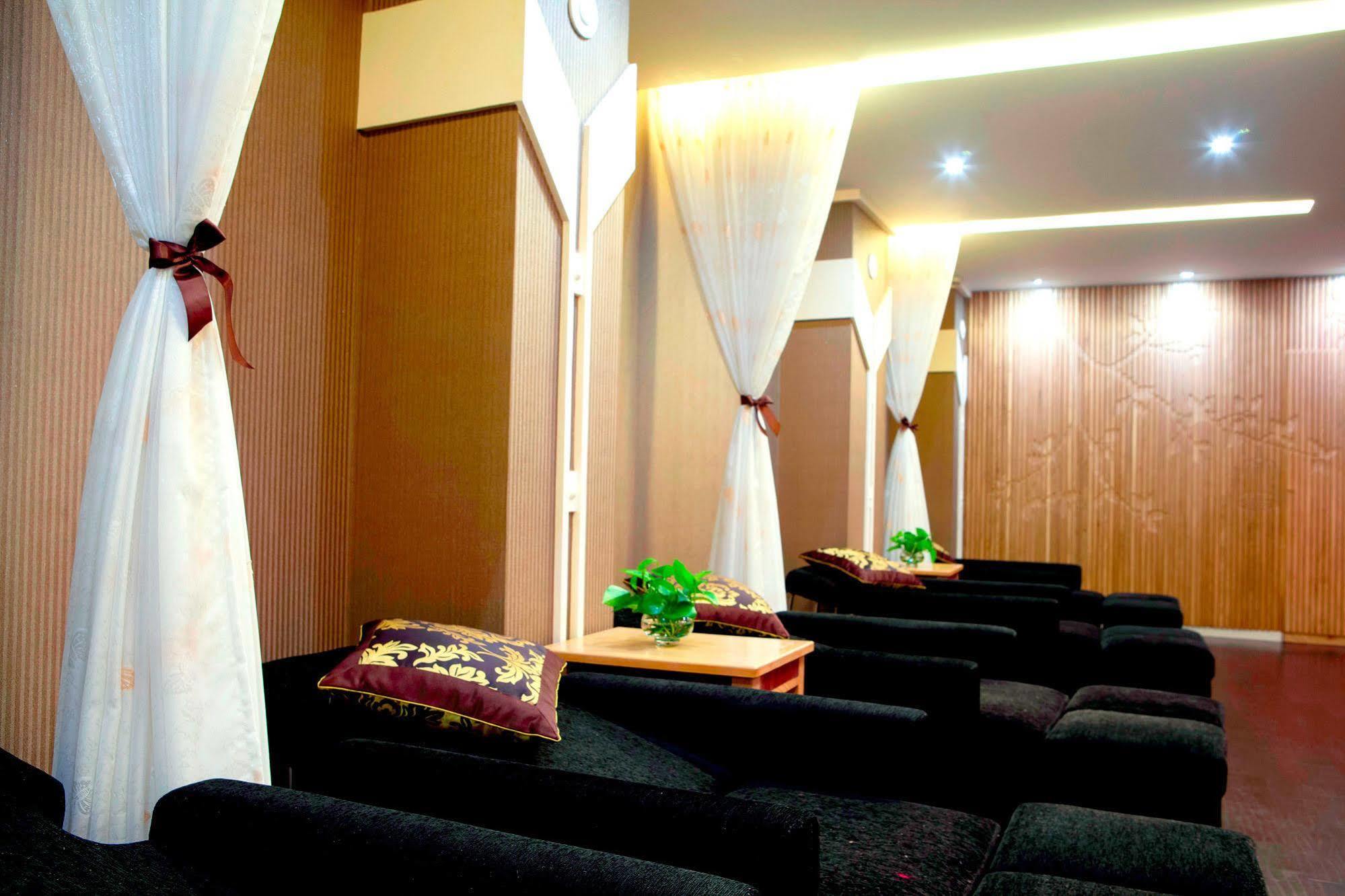 Hai Long Hotel Cat Ba Dong Khe Sau Dış mekan fotoğraf