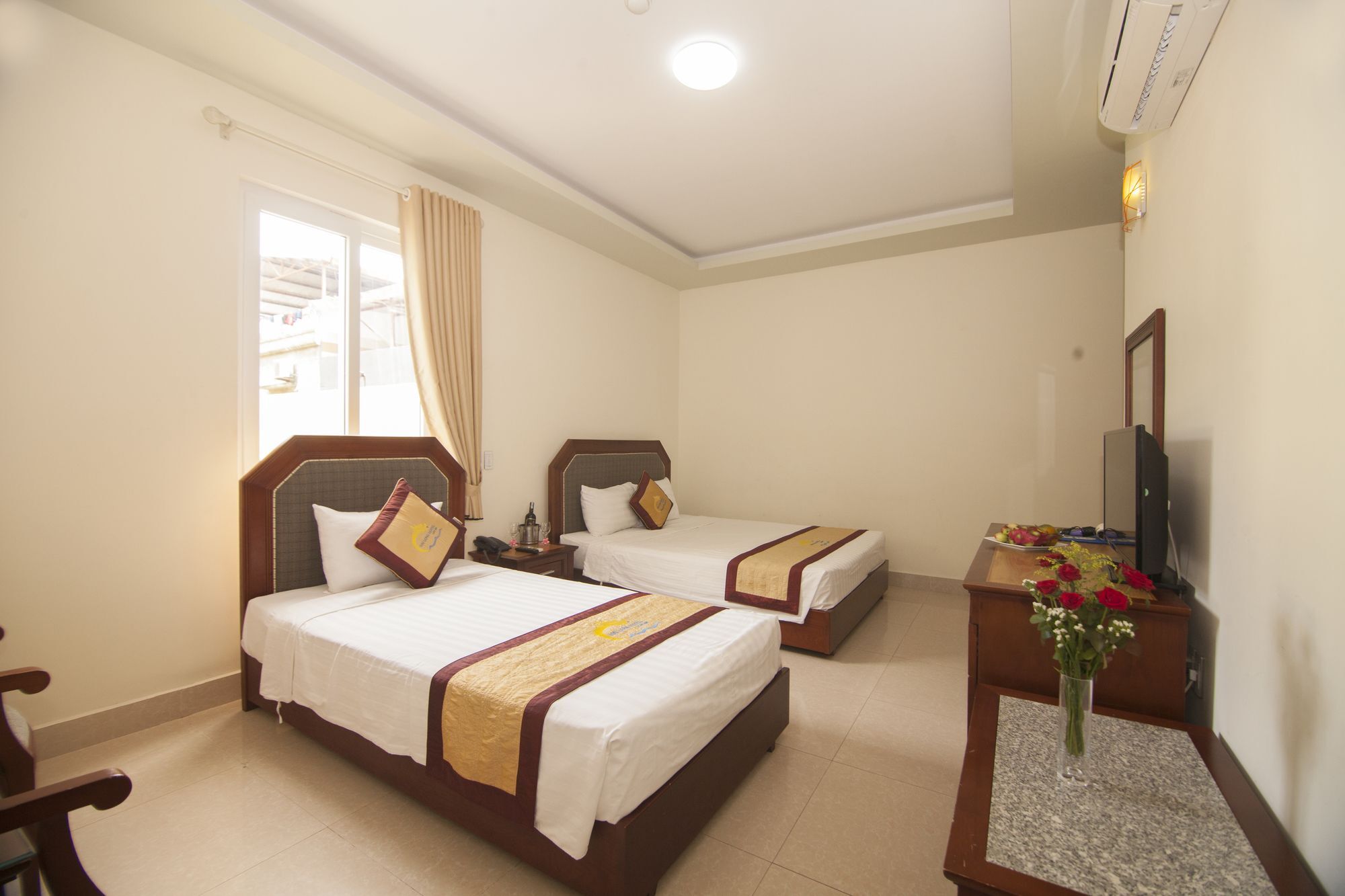 Hai Long Hotel Cat Ba Dong Khe Sau Dış mekan fotoğraf